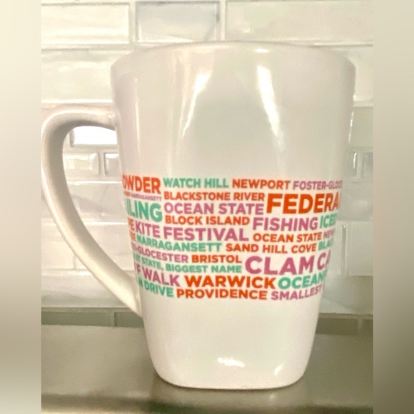 Dunkin’ Donuts Rhode Island collectible ceramic coffee cup. Mug. - Picture 3 of 7